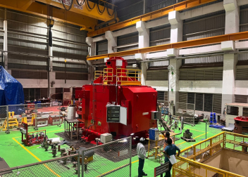 17.-Inspection-generator-at-the-manufacturer_s-factory